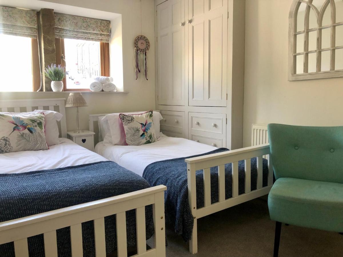 Wuthering Cottage - Central, Stylish, Cosy, Comfy Haworth Extérieur photo