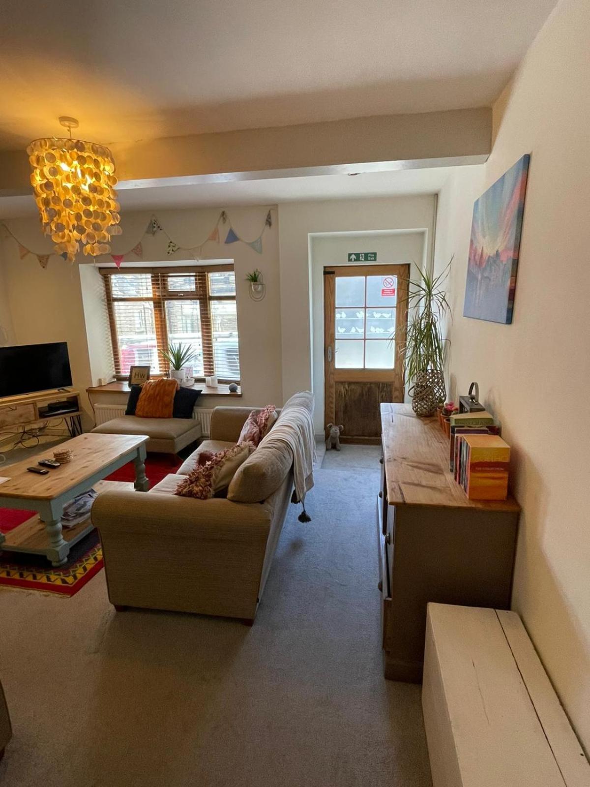 Wuthering Cottage - Central, Stylish, Cosy, Comfy Haworth Extérieur photo